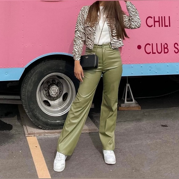 Zebra Crop Jacket - Picture 10 of 10